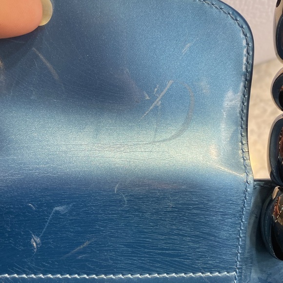 Christian Dior Maris Pearl Logo Patent Leather Handbag - Picture 14 of 17